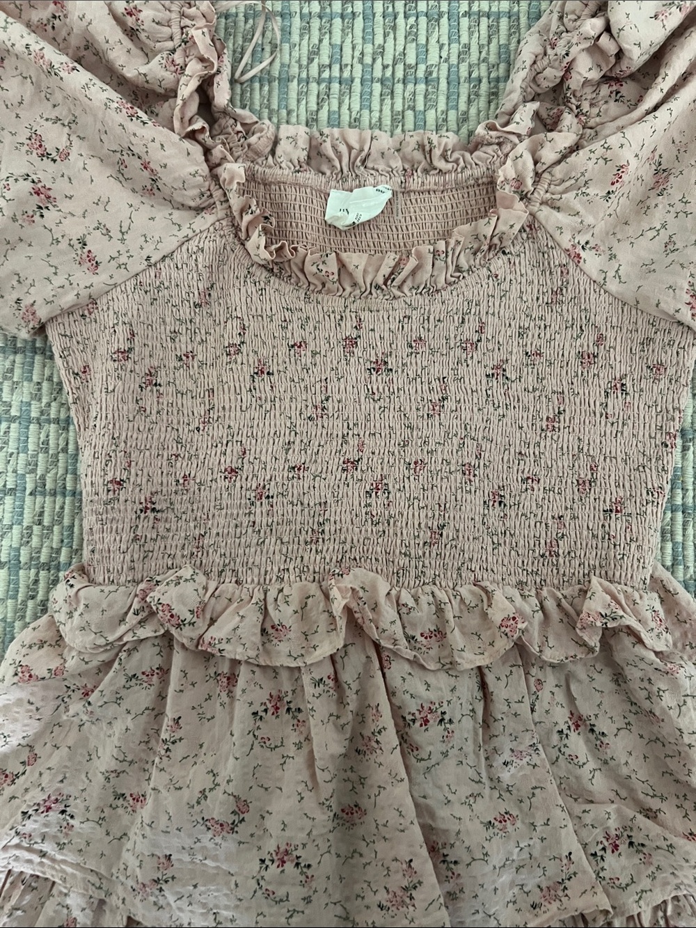 Tuckernuck x Hyacinth House Pink Floral Smocked Marie Mini Dress Size Large - Picture 3 of 4